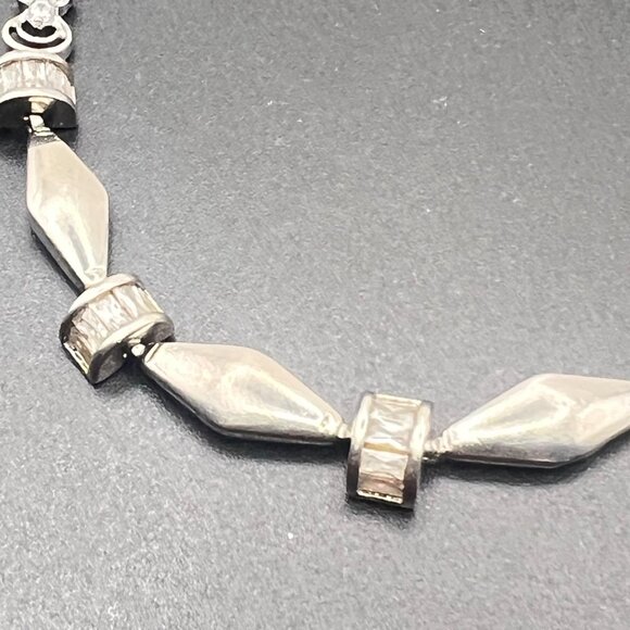 Silver Tone Bracelet Geometric  Floral Links Size 7.25" Fold-Over Clasp Vintage - Picture 3 of 10